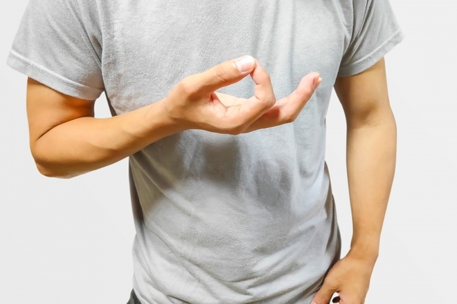 同僚に不倫がバレてゆすられている｜どう対処すればいい？